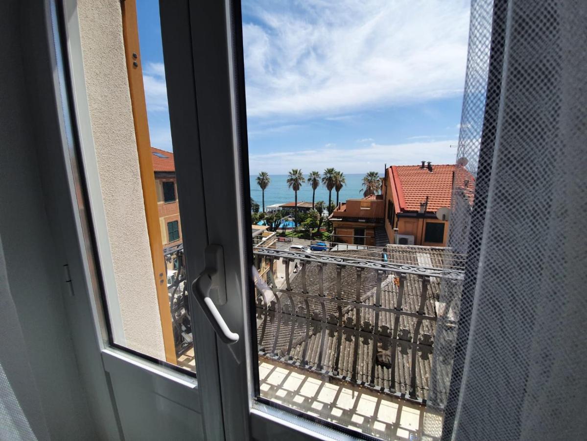 Varazze Suite Sauna E Hammam Bagian luar foto