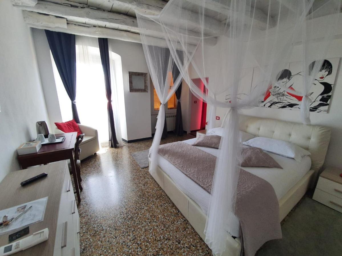 Varazze Suite Sauna E Hammam Bagian luar foto