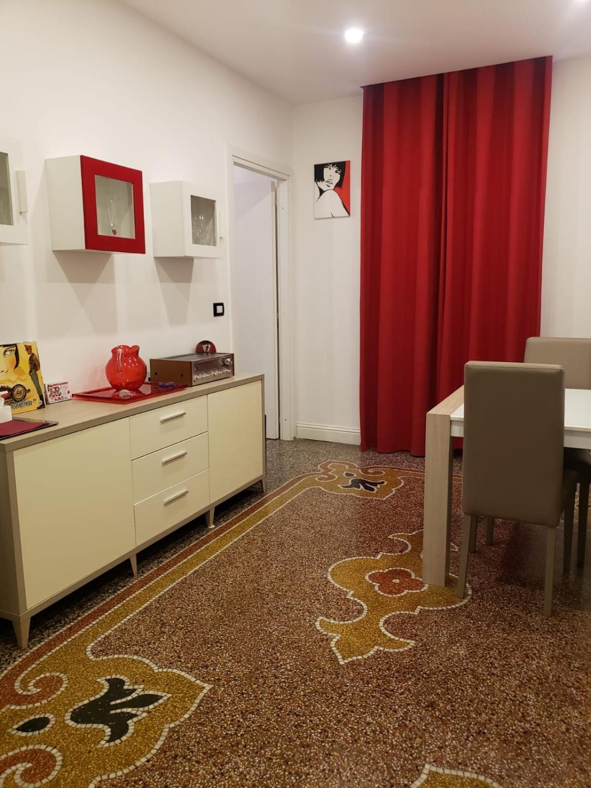 Varazze Suite Sauna E Hammam Bagian luar foto