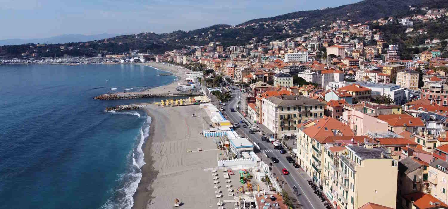 Varazze Suite Sauna E Hammam Bagian luar foto